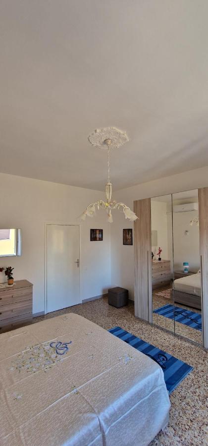 Casa Ilanfra - Appartamenti Gabbiano, Farfalla E Stella Marina Piombino Exteriér fotografie